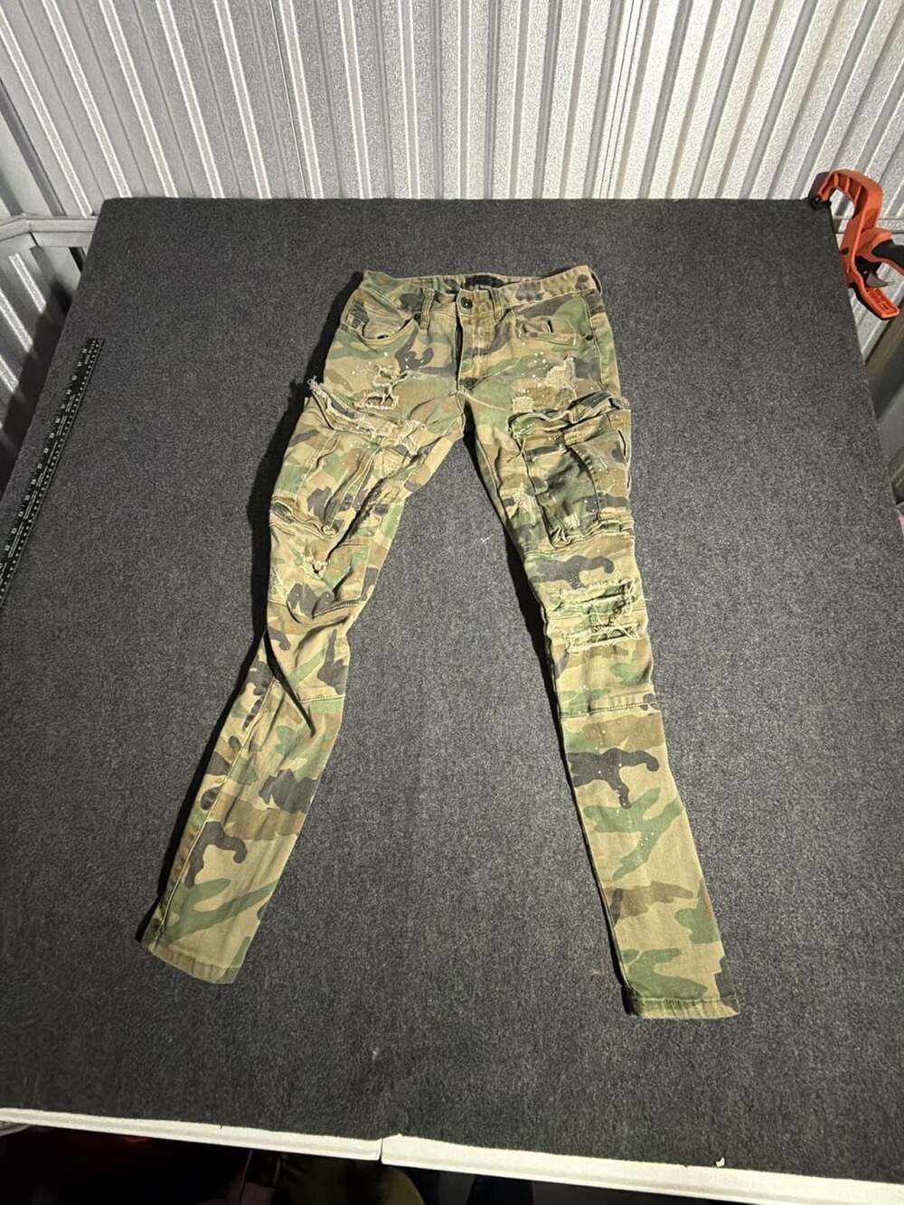 Decibel Vintage Camo Cargo Pants - SIZE 30/32